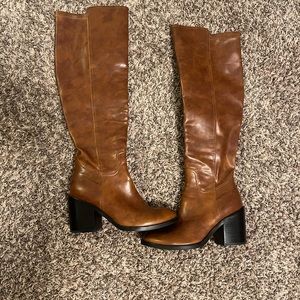 Jeffrey Campbell Woodvale